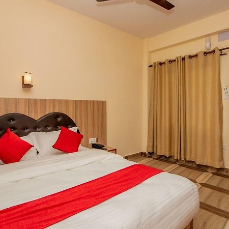 The Country Yard Hotel Pokhara Exterior foto