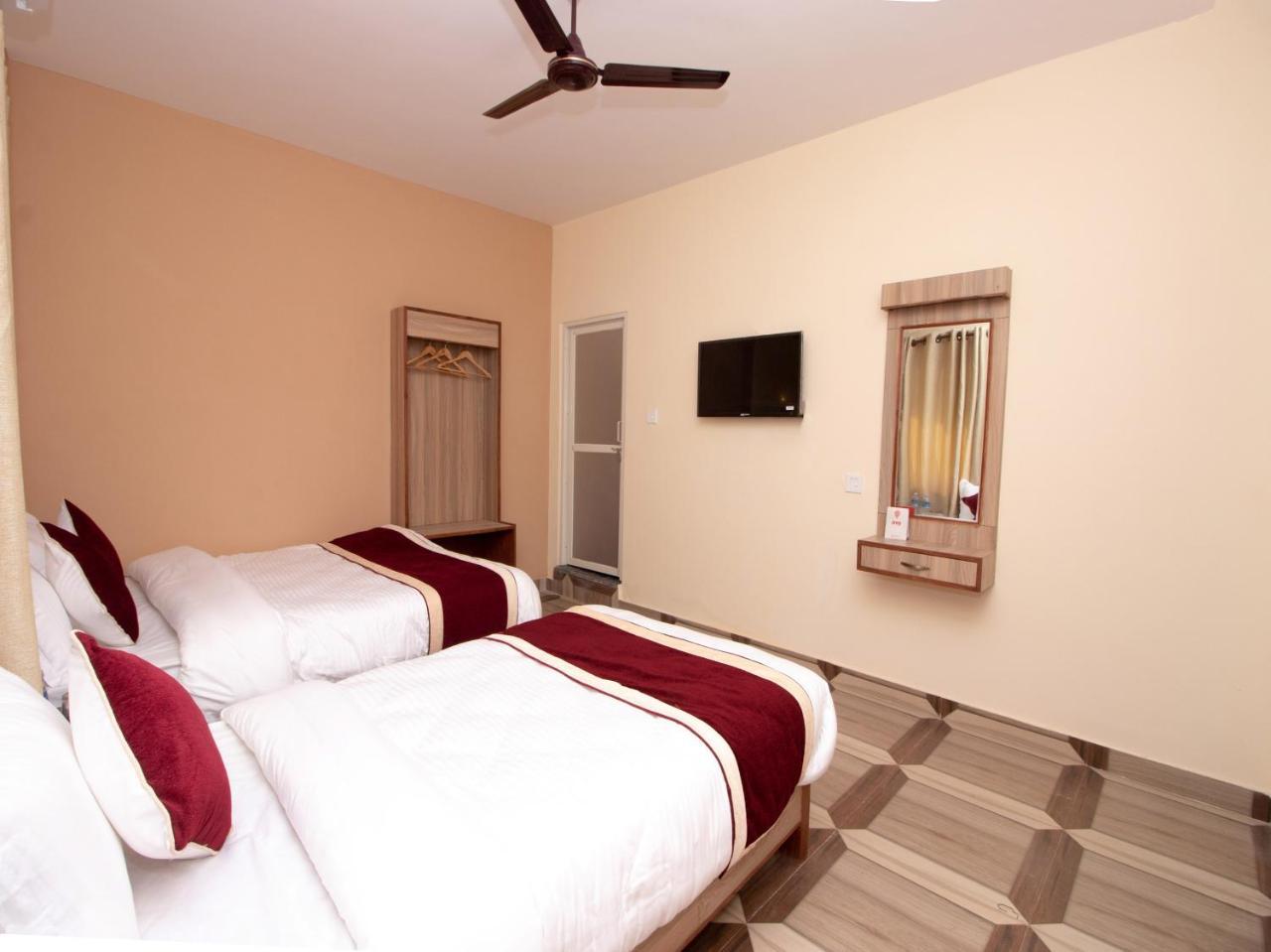 The Country Yard Hotel Pokhara Exterior foto