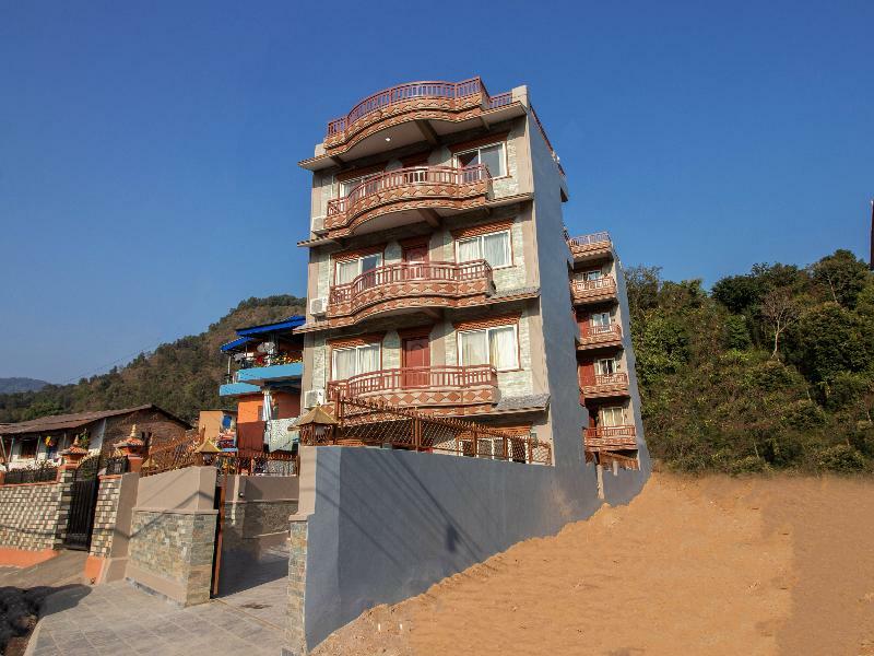 The Country Yard Hotel Pokhara Exterior foto