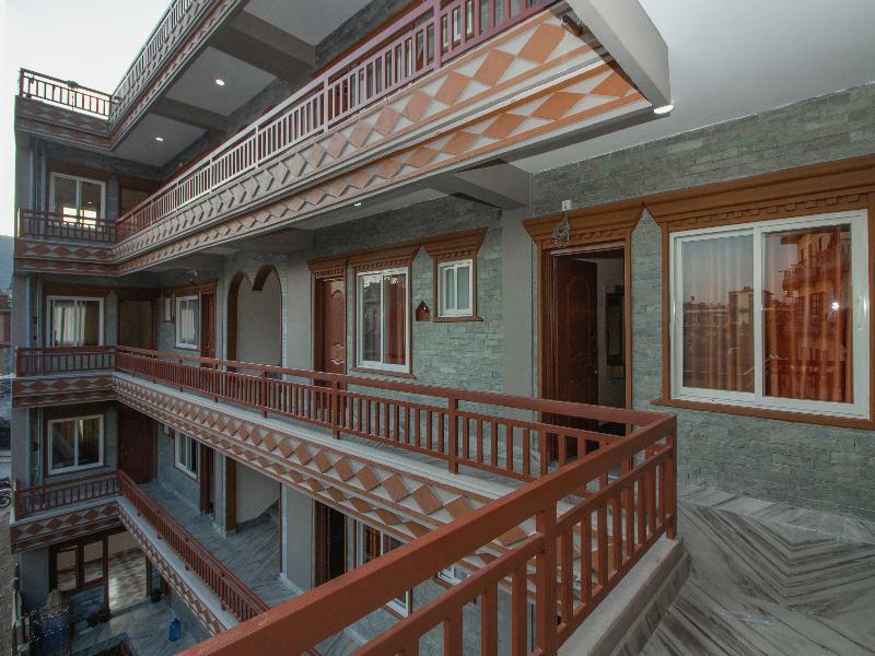 The Country Yard Hotel Pokhara Exterior foto
